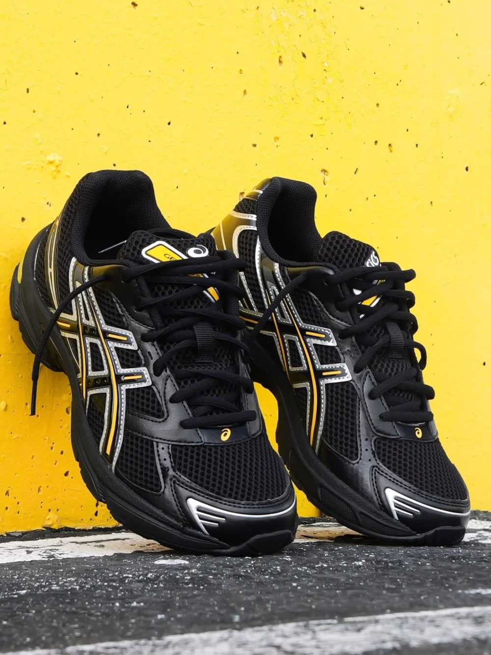 🐝 Asics Gel-1130 Black Yellow 🐝 - Picture 4 of 5